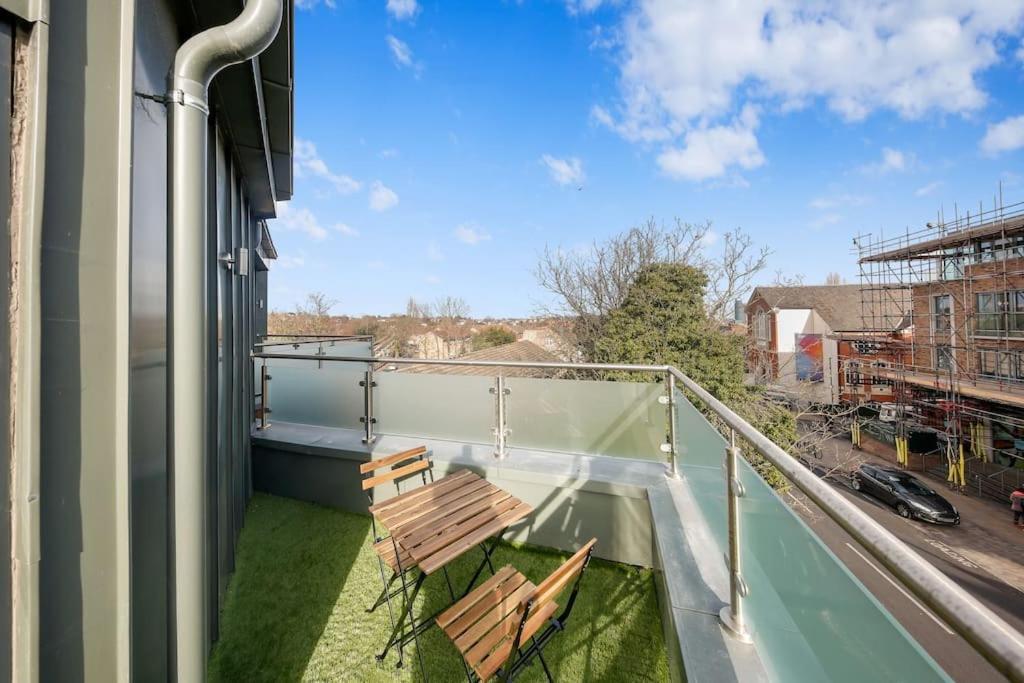 3Bed Penthouse 10Min To Wimbledon Tennis Courts London Exterior photo